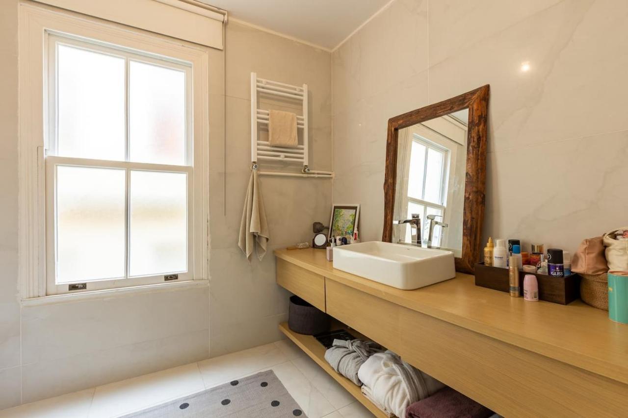 Renovated Apartment At The Heart Of Istanbul With Huge Terrace Kültér fotó